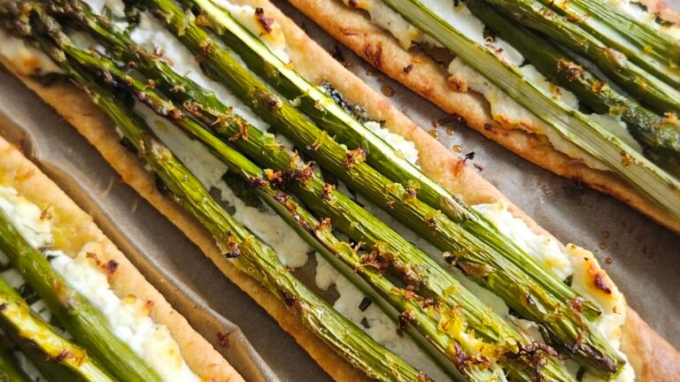 Croustillants d&rsquo;asperges, ricotta et menthe